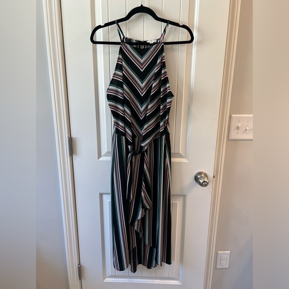 Charming Charlie Dress multi color with tie front size M - Picture 2 of 9